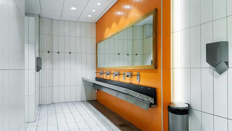 public-empty-restroom-with-washstands-mirror-PRT5QAT